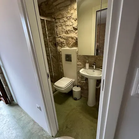 Stoneview アパート *